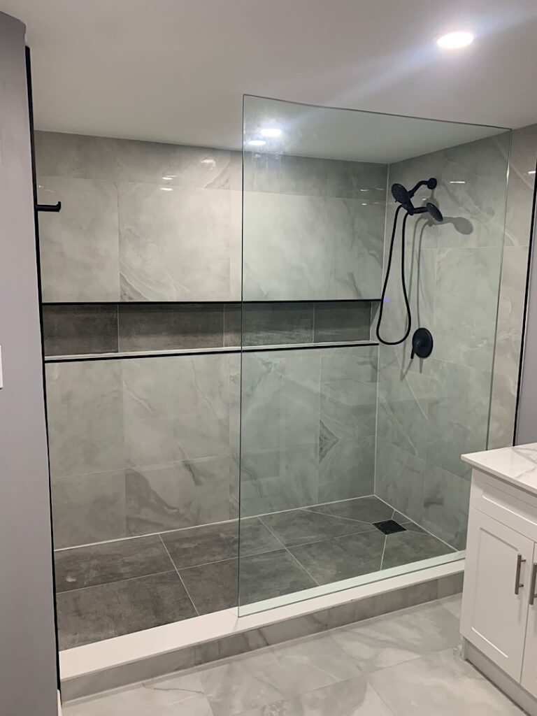 shower glass with good ventilation